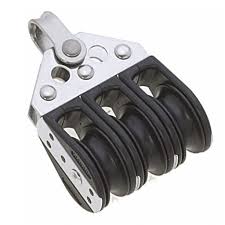 Koloturnik trostruki Delrin,D6mm SKU: 92489<br />JM: kom pak.: 1 min: 1