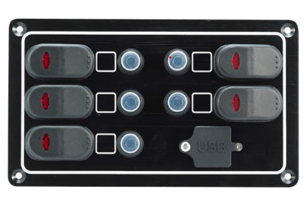 Panel s 5 prekidača i USB-om AAA, 12V,crna SKU: 42006<br />JM: kom pak.: 24 min: 1