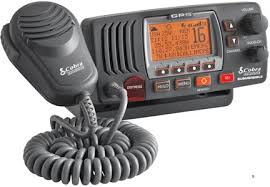 VHF Radio stanica Cobra DSC MR F77 razred D SKU: 647866<br />JM: kom pak.: 1 min: 1