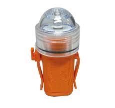 Svjetlo za pojaseve, alkalno, SOLAS SKU: 70070<br />JM: kom pak.: 100 min: 1