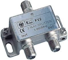 Razdjelnik Glomex V9147 s dva izlaza za TV antene SKU: 99644<br />JM: kom pak.: 1 min: 1