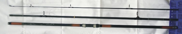 Ribarski štap,trodjelni, 70% KARBON SKU: 62611<br />JM: kom pak.: 1 min: 1