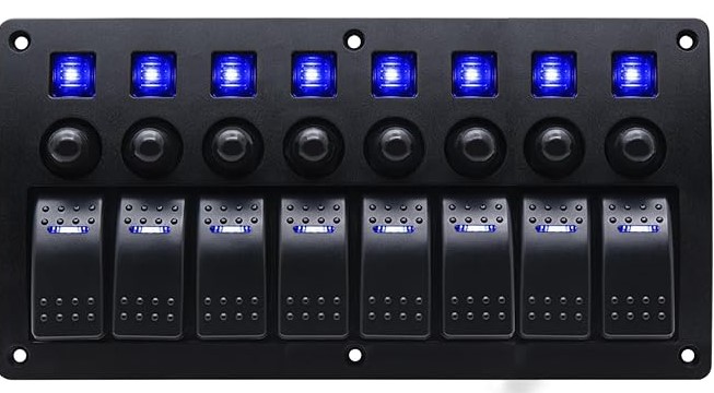 Panel s 8 prekidača (LED), 2xUSB, voltmetar, utič SKU: 70432<br />JM: kom pak.: 40 min: 1