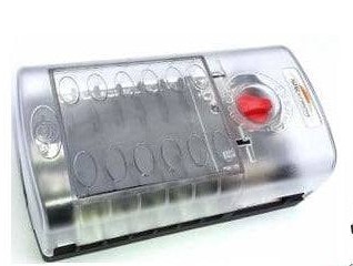 Kutija za kućište osigurača (12 osigurača) SKU: 70498<br />JM: kom pak.: 100 min: 1